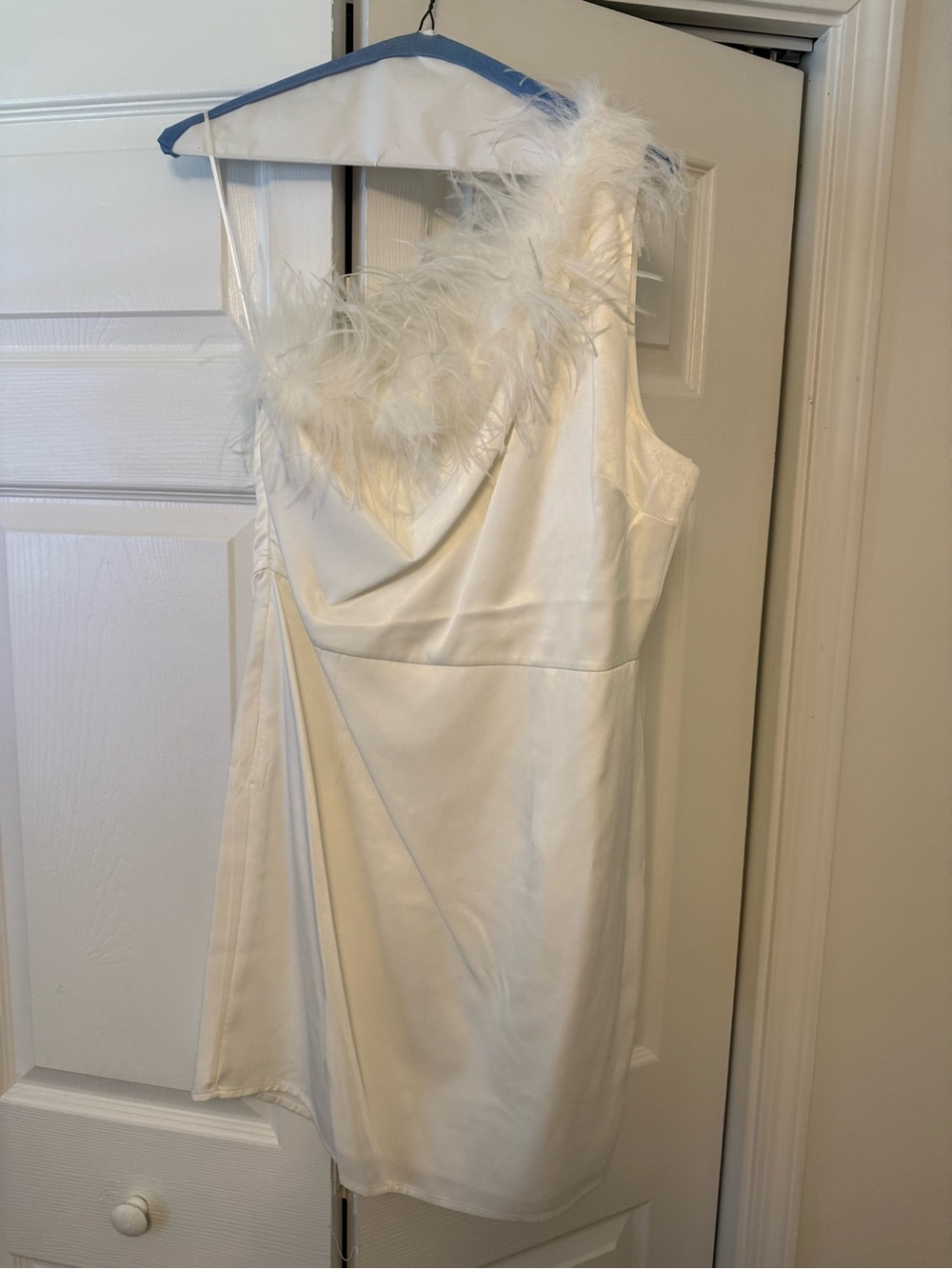 Altar'd State White One-Shoulder Feather-Trim Dress